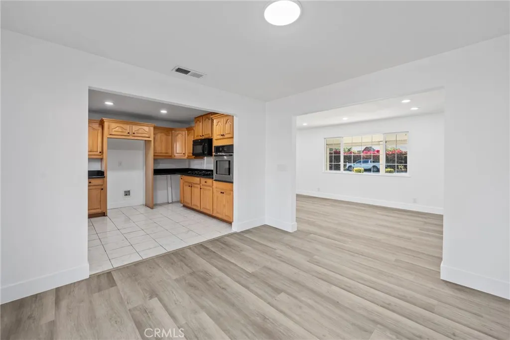 12040 Kristen Court, Moreno Valley, California 92557 home-pic-16